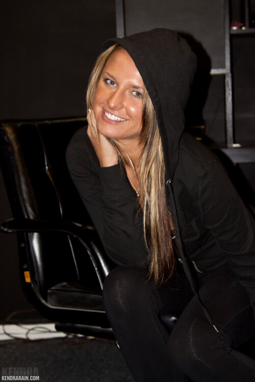 KendraBlackHoodieOffice0007-lg.jpg