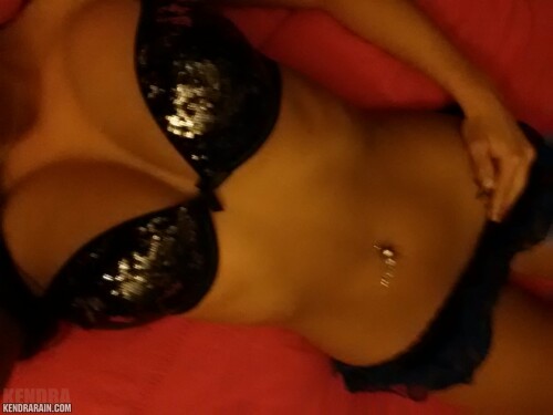KendraSelfies0040-lg.jpg