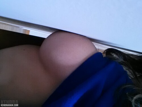 KendraSelfies0109-lg.jpg